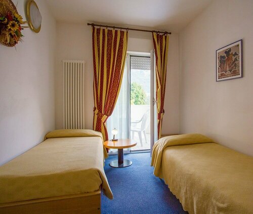 Hotel Garden, Забронировать Отель Отели Венето с парковкой, Парковка