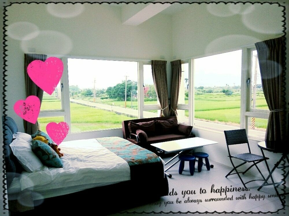 Friend's House BB