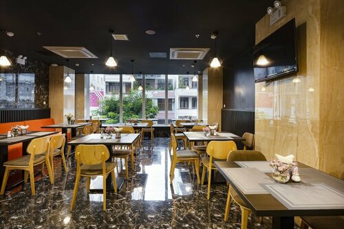 Onekey Hermes Hotel Nha Trang, Забронировать Отель Нячанг Кханьхоа, рядом с Площадь 2/4