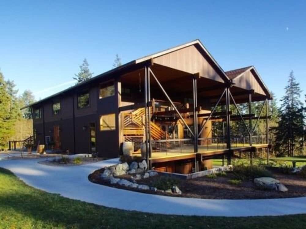 Comforts of Whidbey