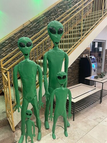 Alien Residence Inn, Đặt Khách sạn Pecos Texas