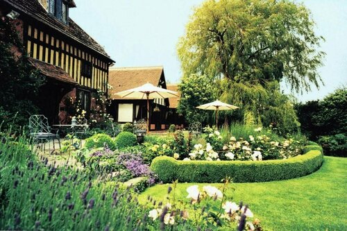 Langshott Manor - Luxury Hotel Gatwick, Забронировать Отель Гатвик Западный Суссекс