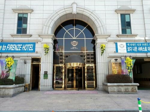 Firenze Tourist Hotel, Забронировать Отель Отели Кванджу с бассейном, Бассейн