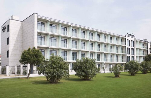 Cosmos Adler Hotel, Брондау Қонақ үй Adler Big Sochi, Ogonek Beach маңындағы