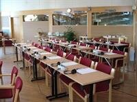 Nordiska Folkhögskolan Bed and Breakfast, Забронировать Отель Кунгэльв 