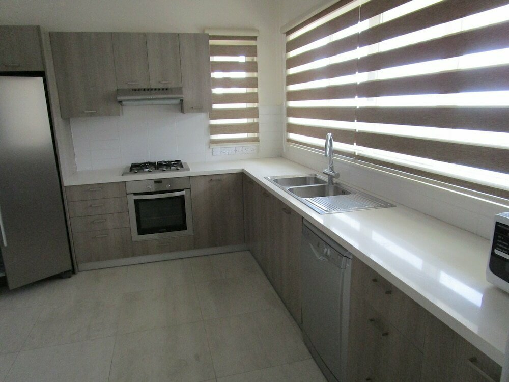 Resitour - Perneri Villas