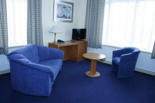 Hotel & Appartementen Royal, Buchen Sie Hotel  