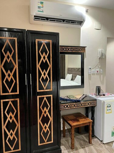 7th Square Hotel, Buchen Sie Hotel Jarwal Provinz Mekka