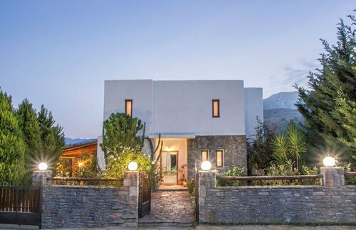 Chania Secluded Retreat - Kallithea Luxury Villa, Забронировать Вилла Виллы Малеме, Вилла