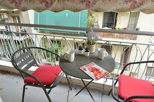 Niovis a nice and cozy apartment, Забронировать Апартаменты/квартира Афины периферийная единица Центральные Афины