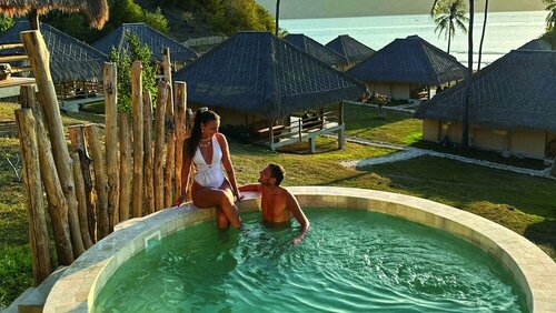 Bleu MATHIS Gili Asahan, Book Hotel Gili Asahan Lombok