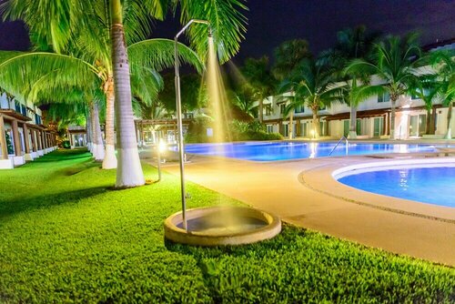 Villa exclusiva en Ixtapa a unos pasos del mar, Забронировать Вилла Виллы Сиуатанехо, Вилла
