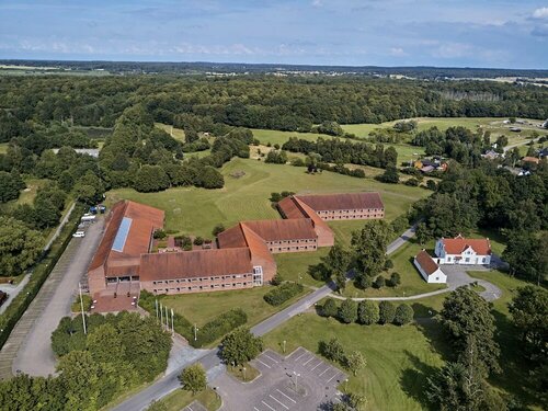 Bymose Hegn Hotel & Kursuscenter, Buchen Sie Hotel Hotels in Seeland mit Pool, Schwimmbad