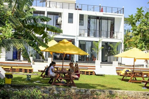 Escapade by LVB, Book Hotel Moratuwa Colombo District