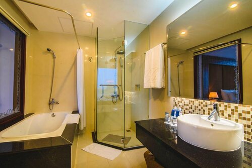 Mondial Hotel Hue, Забронировать Отель СПА-отели Хюэ, рядом с Bao Quoc Pagoda, SPA-услуги