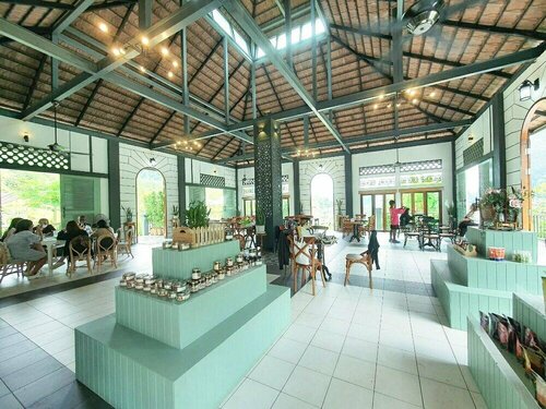 Magical Mountain View Resort, Забронировать Курортный отель Ban Thung Lang Tham Сурат Тхани