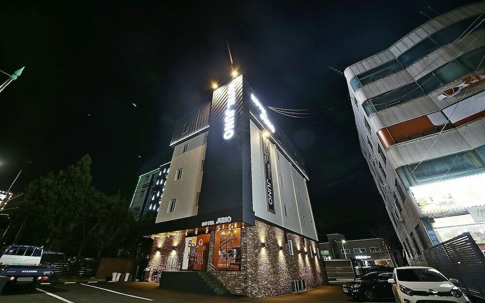 Yongin Khaliya