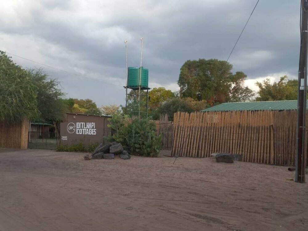 Ditlhapi Guest House