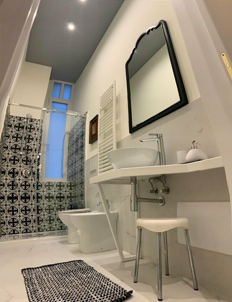 Lex Suites
