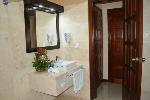 Hotel Royal Palace, Забронировать Отель Zona 1 Гватемала-Сити