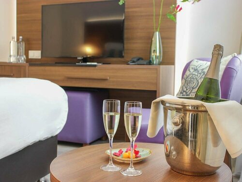 A-Hotel Oosterhout, Réserver Hôtel Hôtels à Brabant-Septentrional avec repas, Demi/complète pension