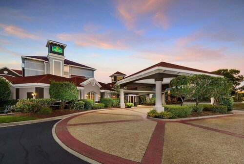 La Quinta Inn & Suites Myrtle Beach Broadway Area, Rezerwuj Hotel Myrtle Beach Grand Strand