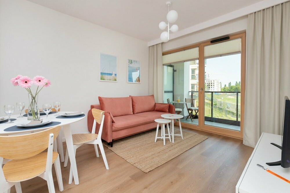 Lovely Apartment Gdansk By Renters