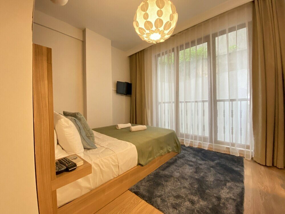 Modern Flat 10 min to Taksim and City's Nisantasi