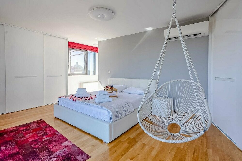 SolStar Apartment by Litto