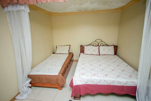 Njovu Park Lodge, Book Hotel Kabatoro Western Uganda