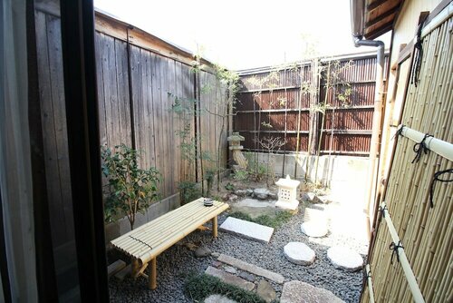 JQ Villa Kyoto Maiko Han-Inn, Book Villa Kyoto hoteller med parkering, Parkering