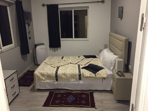 Malak Tingis, Prenota Hotel Medina of Tangier 