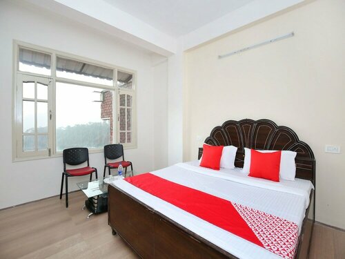 OYO 13433 Home Kasauli View 2BHK Dharampur, Забронировать Отель Парвану штат Харьяна