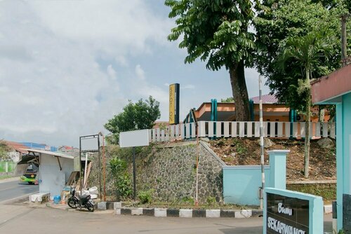 SPOT ON 1899 Berkah Homestay