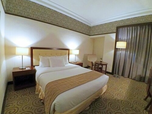 The Plaza Hotel Balanga City, Book Hotel 4-stjernede hoteller i Bataan, 4*