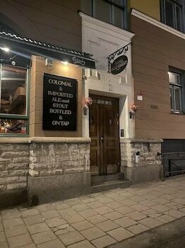 Best Guest Hotell och Vandrarhem, Забронировать Отель Норчёпинг Эстергетланд