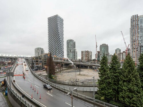 Sterling Suites - Yaletown, Забронировать Апартаменты/квартира Отели Lower Mainland British Columbia с парковкой, Парковка