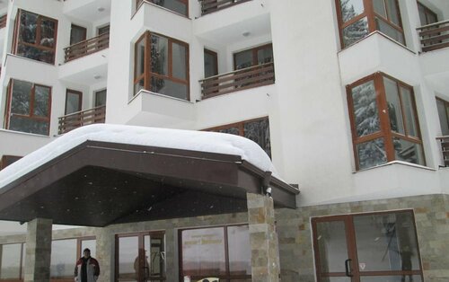 Iceberg Apart Hotel & SPA, Забронировать Курортный отель Отели Смоляна с бассейном, Бассейн