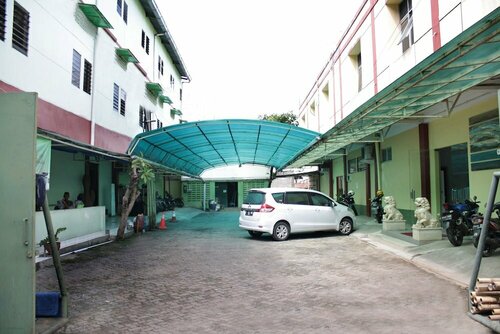 OYO 145 Wisma Syariah CMC, Prenota Hotel Ciputat Banten