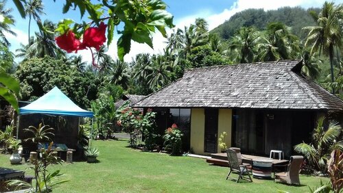 Fare Club - Moorea, Забронировать Гостевой дом Motu Tiahura Муреа