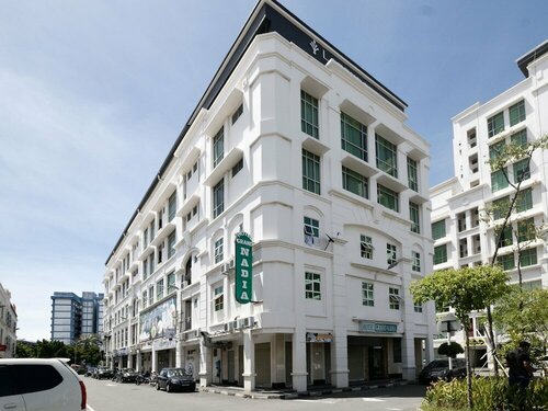 OYO 892 Hotel Grand Nadia, Забронировать Отель Отели Labuan Federal Territory с парковкой, Парковка