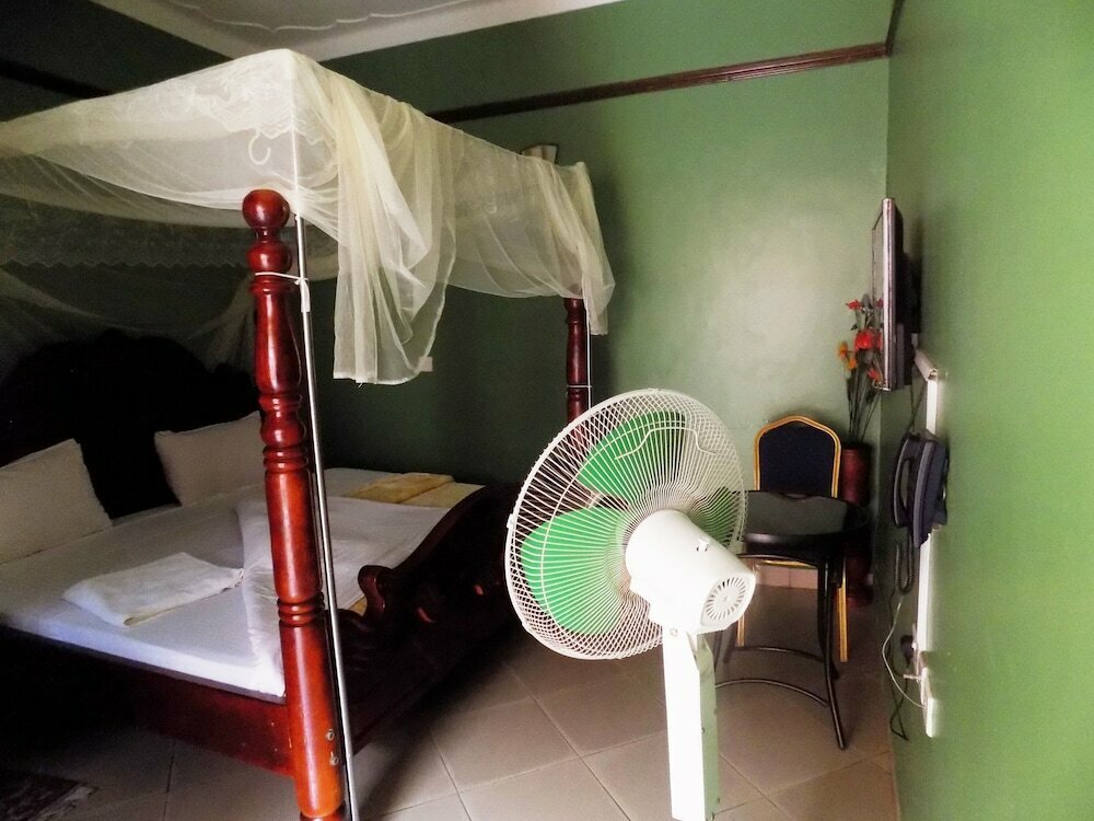 Rates Motel Mbale
