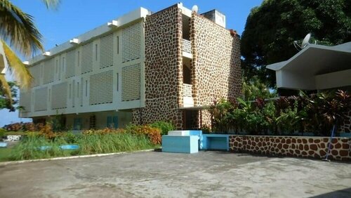 Hotel Al Amal, Varaa Hotelli Anjouan Hotellit..............