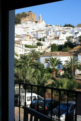 Apartamentos El Burgo, Забронировать Апартаменты/квартира Ардалес Caminito del Rey