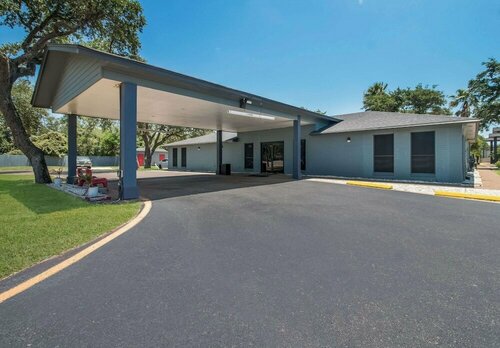 Econo Lodge Inn & Suites Fulton - Rockport, Buchen Sie Hotel Fulton Texas