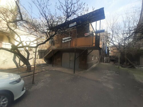 Sakarov & Tours Hostel, Varaa Hostelli Edulliset hotellit kohteessa Jerevan, lähellä Yerevan Vernissage