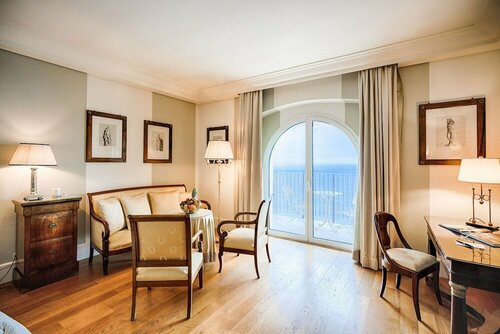 Отель Excelsior Palace Portofino Coast, Забронировать Отель Отели Итальянской Ривьеры с бассейном, Бассейн