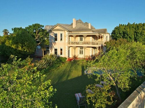 Medindi Manor, Забронировать Гостевой дом Кейптаун Центр Кейптаун