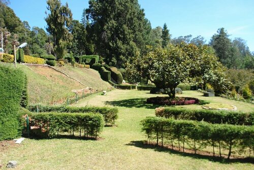 KSTDC Hotel Mayura Sudarshan ,Ooty, Забронировать Отель Отели Утакаманд с бассейном, Бассейн