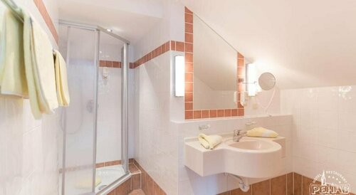 Aktivhotel Pehab, Забронировать Отель Гмунден Traunsee
